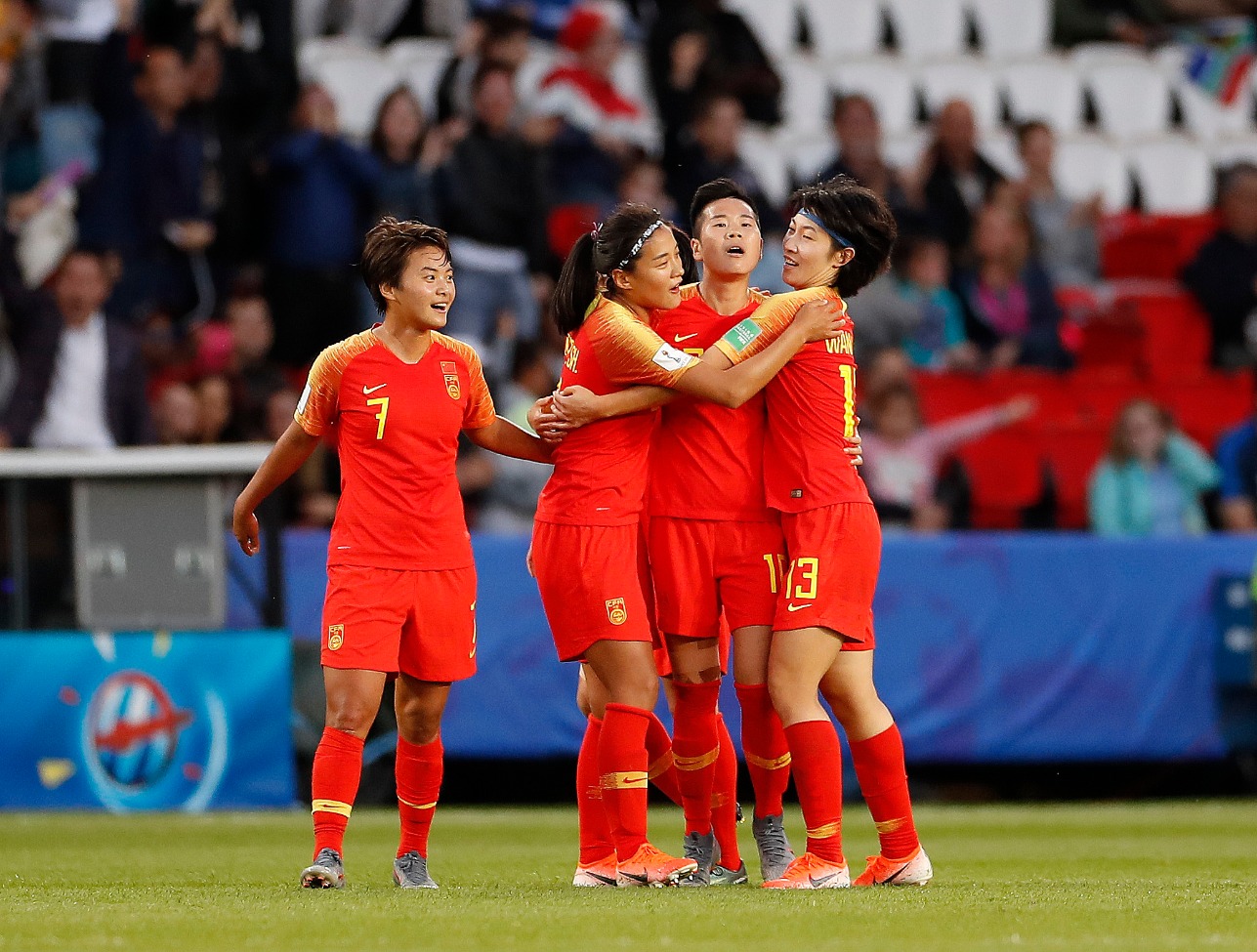 白俄罗斯队在女足赛事中展现出众实力