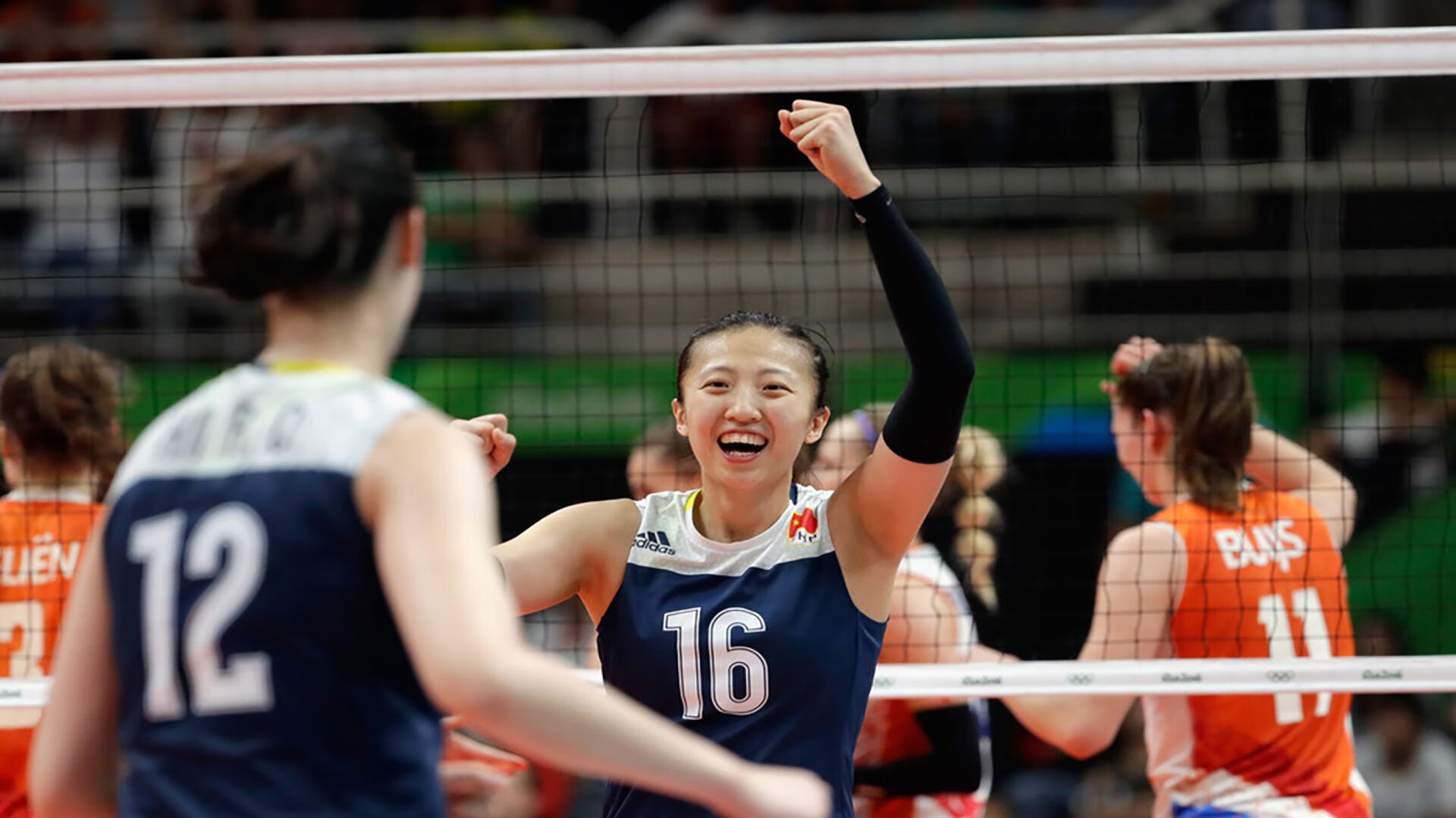卡萨布兰卡之夜，摩洛哥绝杀喀麦隆，加维一剑封喉，门神铸就2026世界杯A组唯一传奇